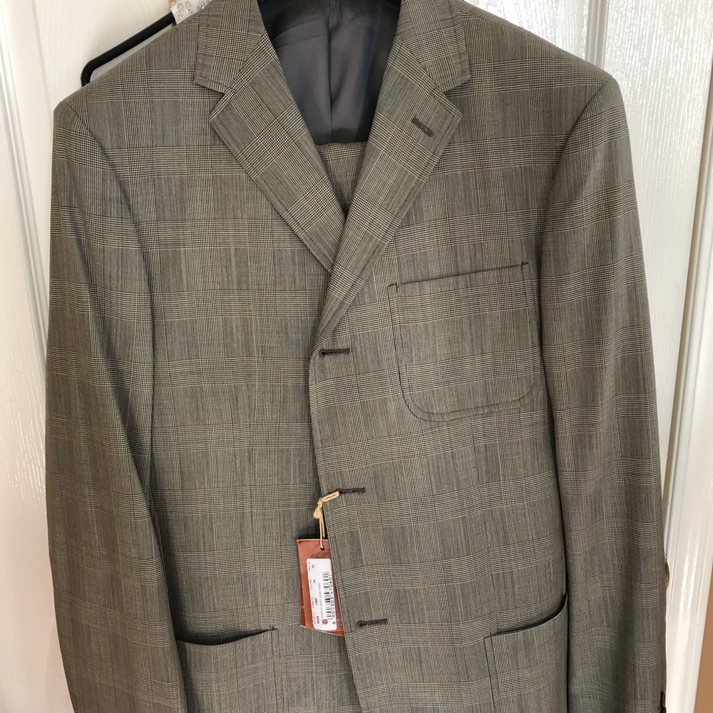 Jey Cole Man checkered suit